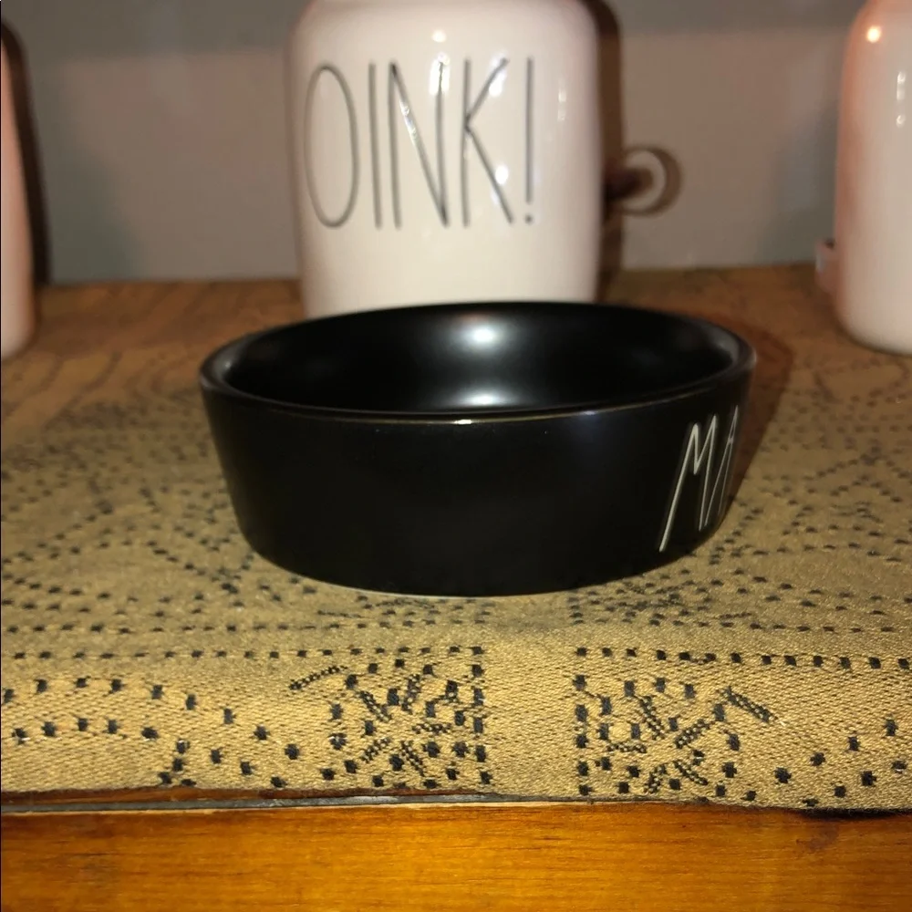Rae Dunn MAMA’S BOO Cat Dish Black